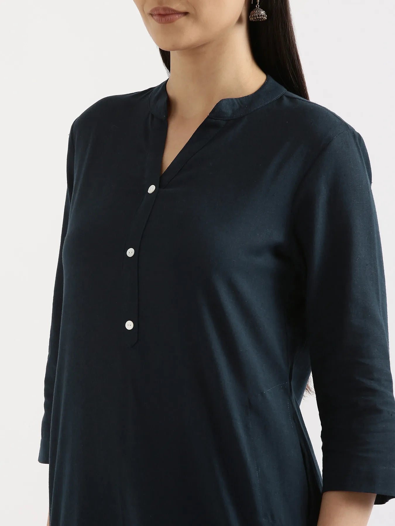 Women Navy Blue Airy Linen Long Kurta