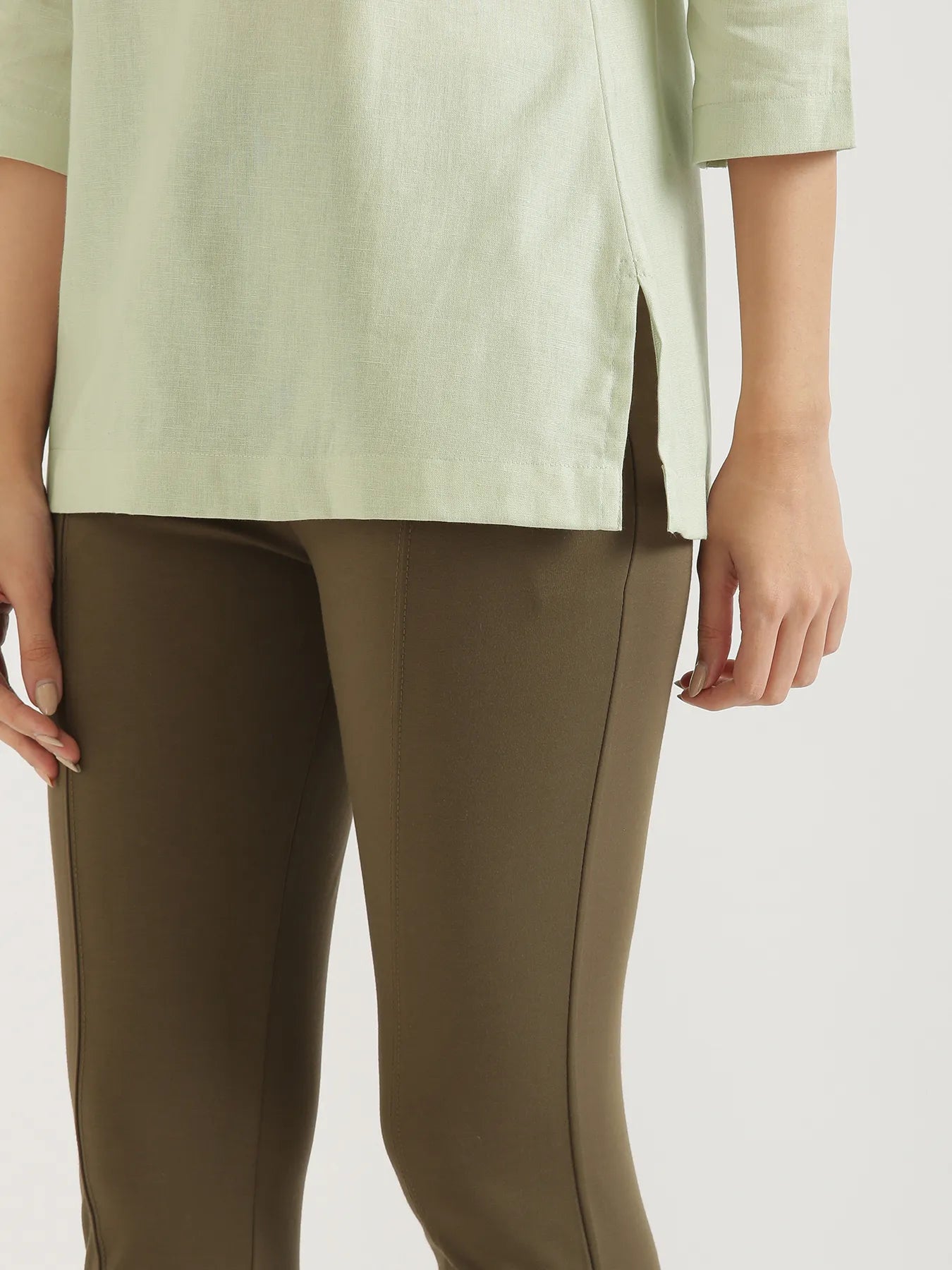 Women Mint Green Airy Linen Short Kurta