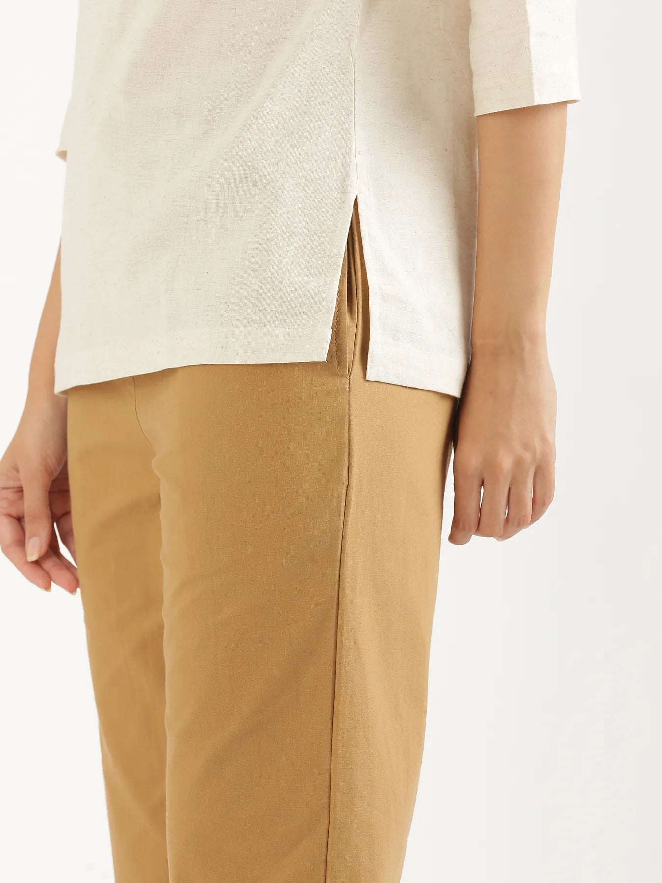 Women Ecru Airy Linen Split Neck Short Kurta