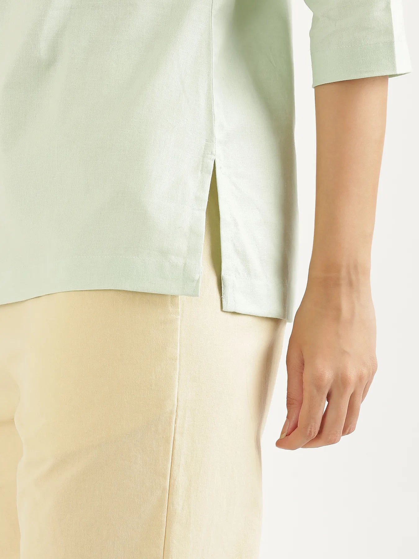 Women Mint Green Airy Linen Split Neck Short Kurta