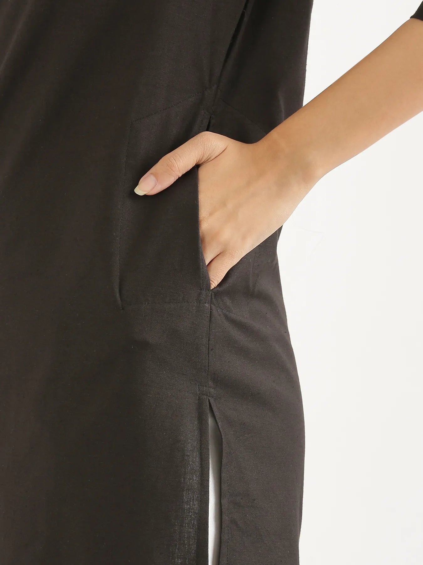 Women Black Airy Linen Mid Thigh Length Kurta
