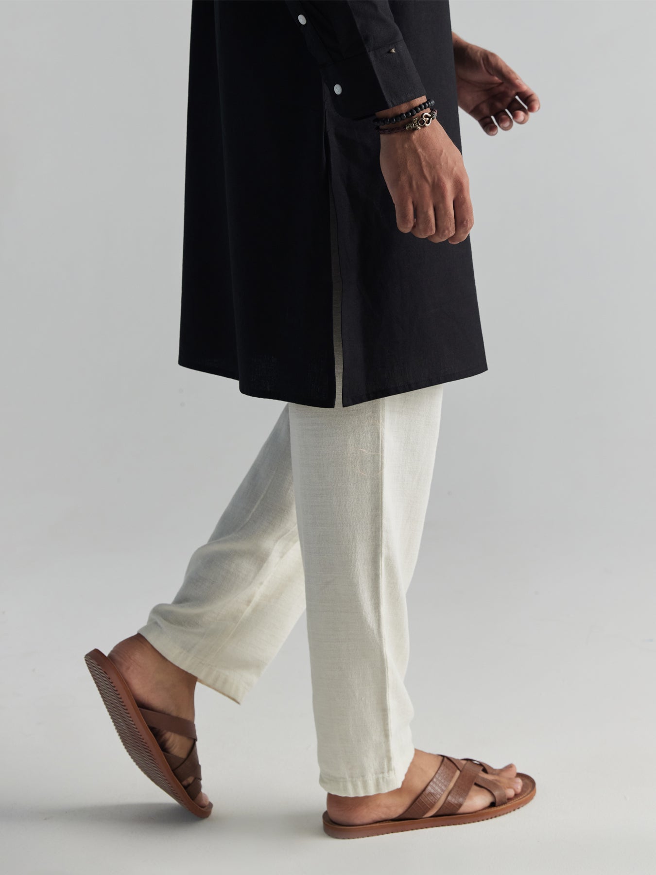 Black Airy Linen Long Kurta