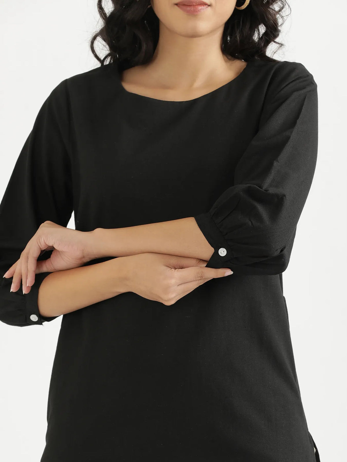 Women Black Airy Linen Puff Sleeve Long Kurta