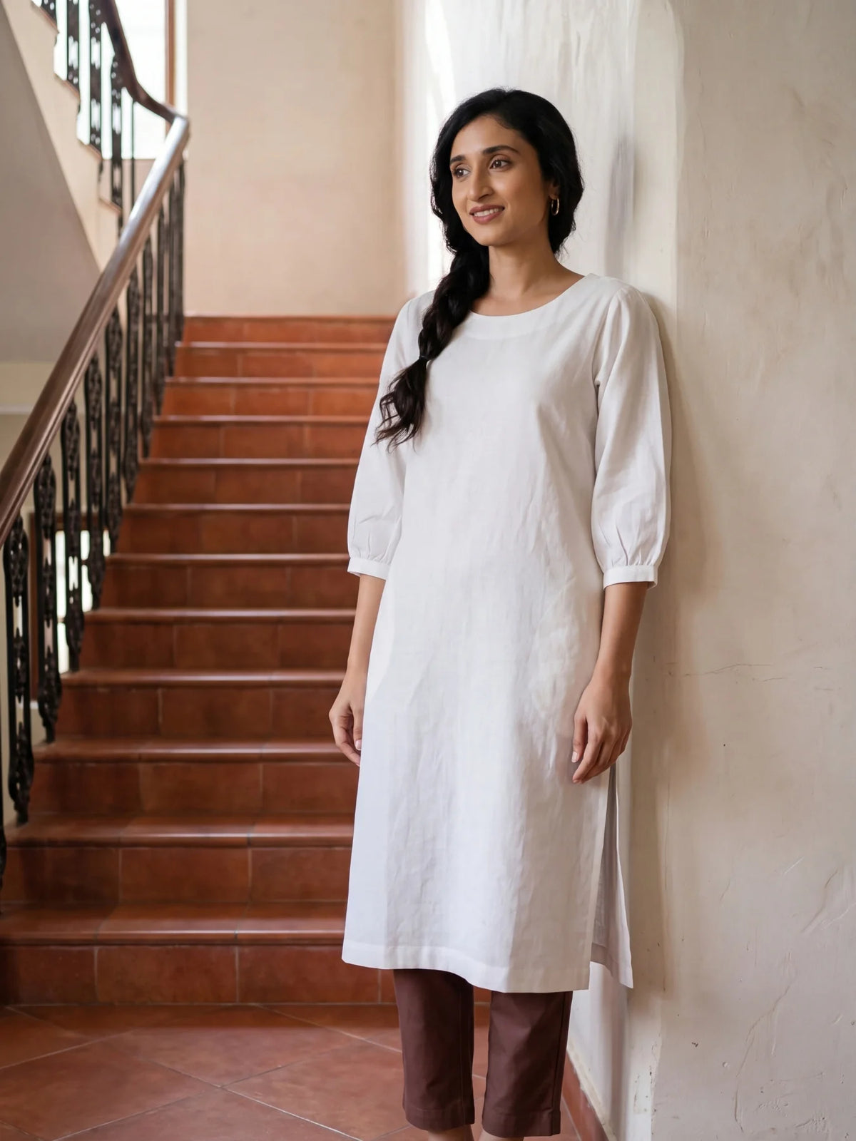 Women White Airy Linen Puff Sleeve Long Kurta