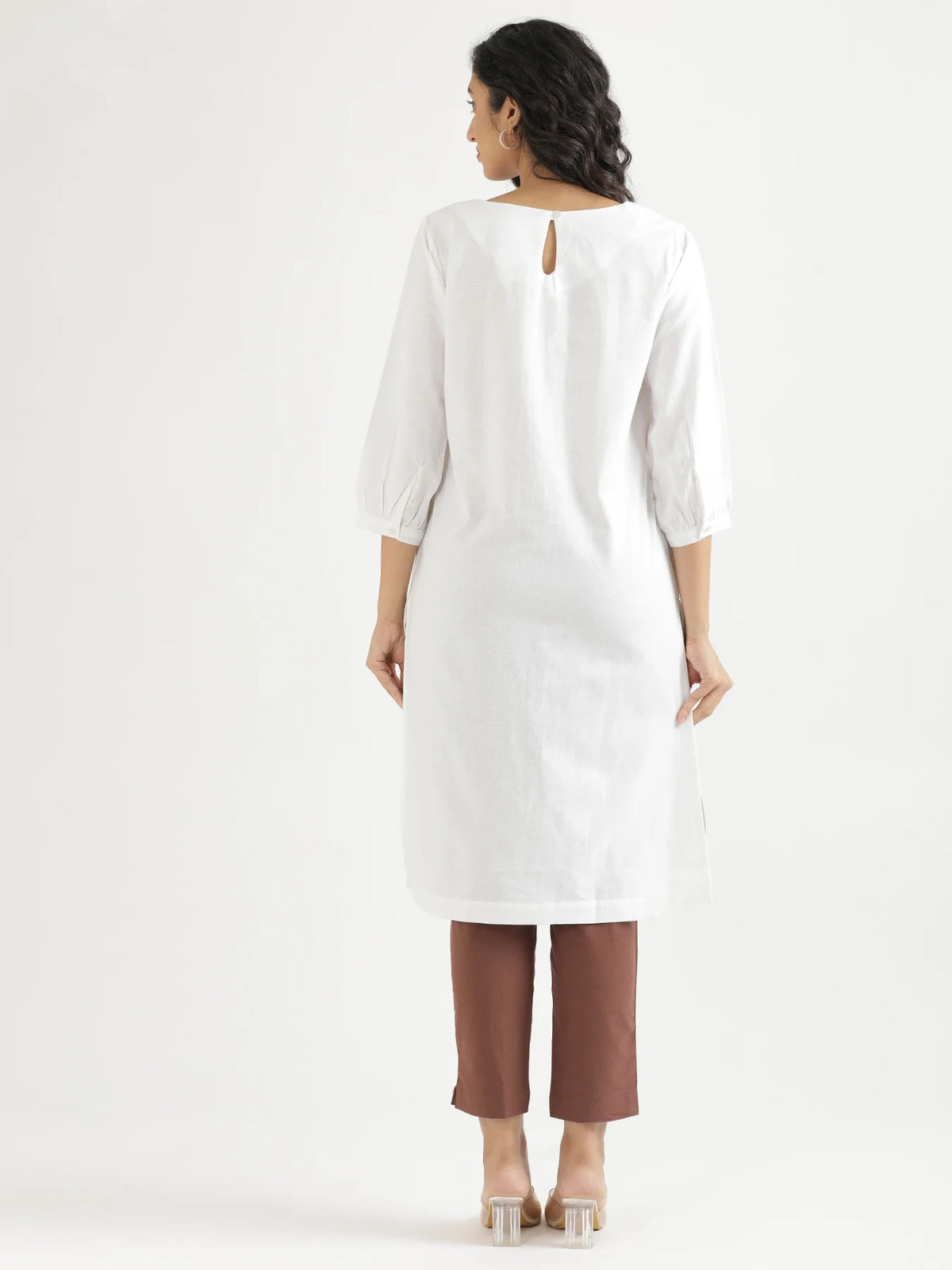 Women White Airy Linen Puff Sleeve Long Kurta