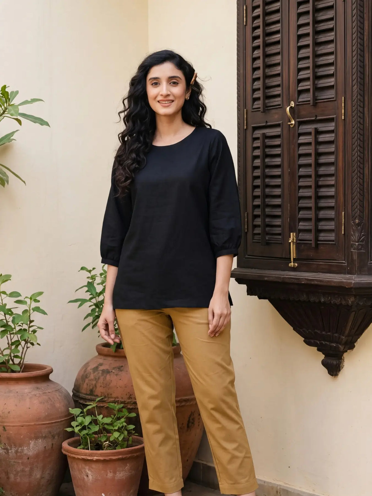 Women Black Airy Linen Puff Sleeve Short Kurta