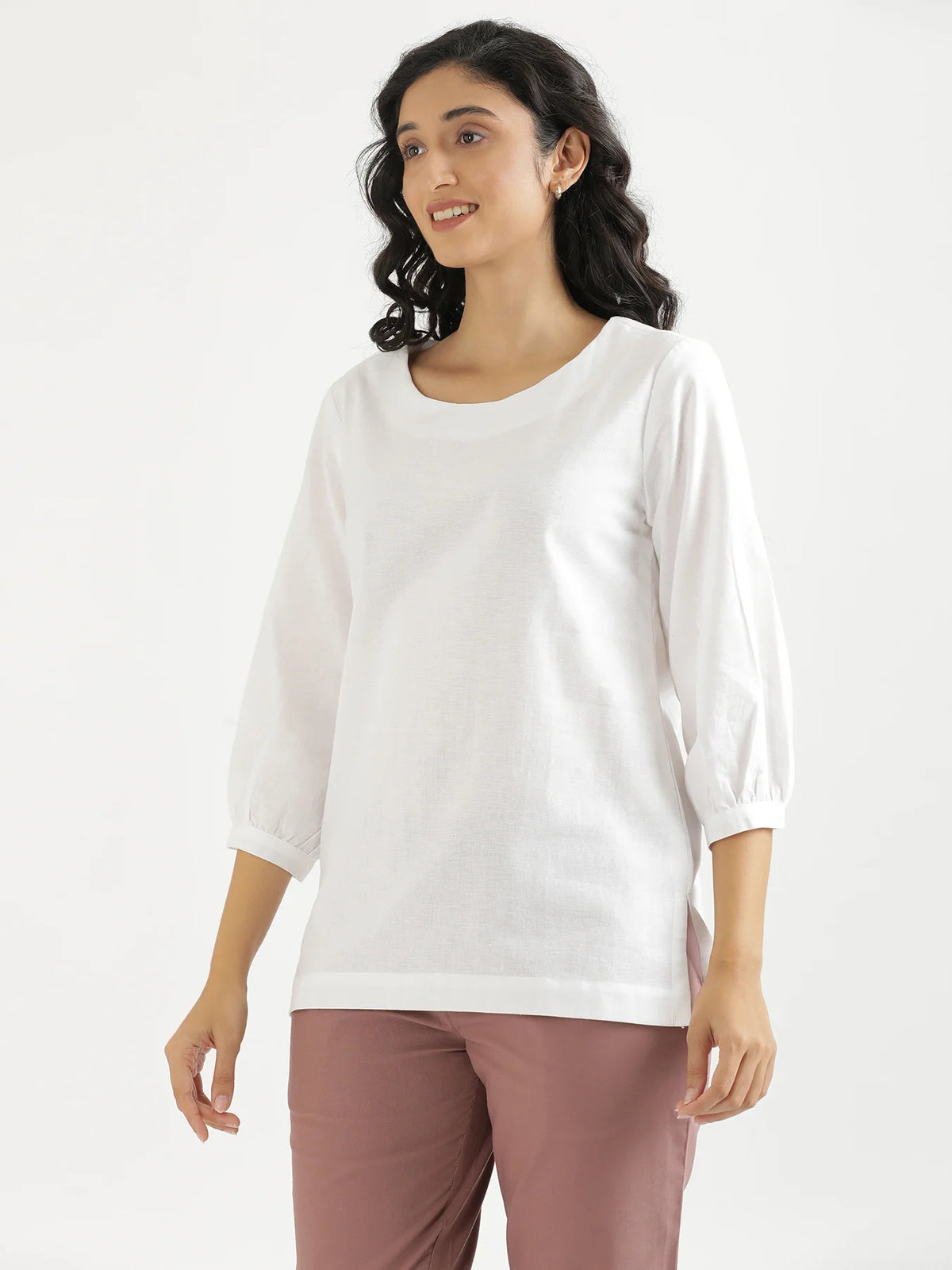 Women White Airy Linen Puff Sleeve Short Kurta