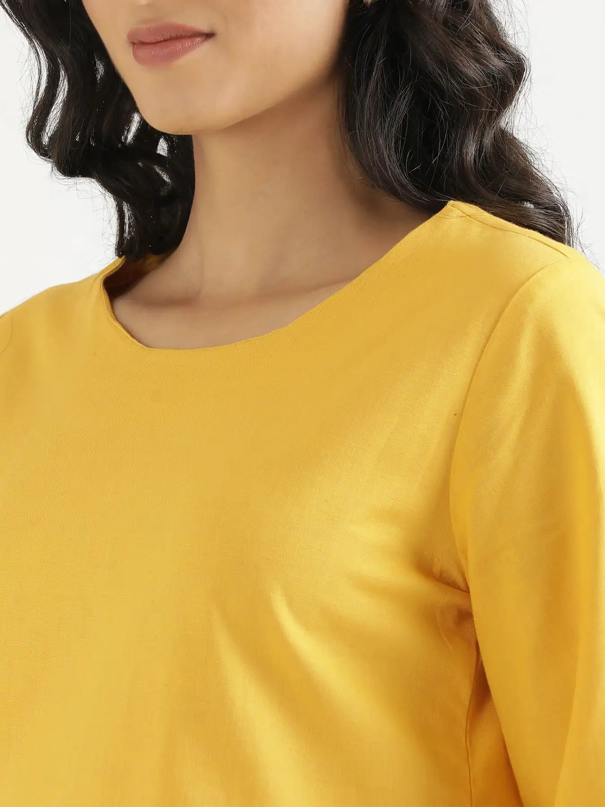 Women Yellow Airy Linen Puff Sleeve Short Kurta
