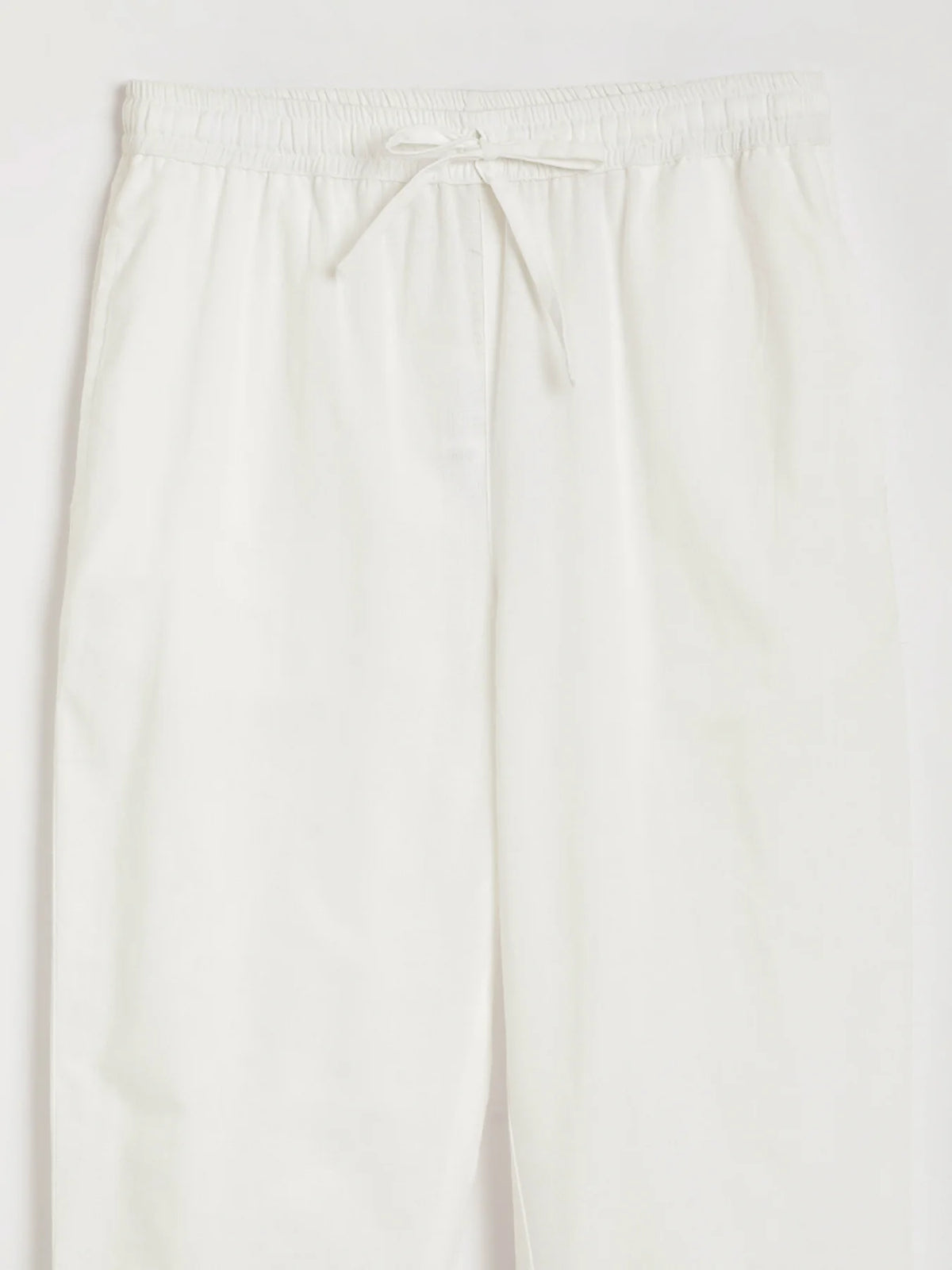 Women Ecru Airy Linen Relaxed Straight Pant