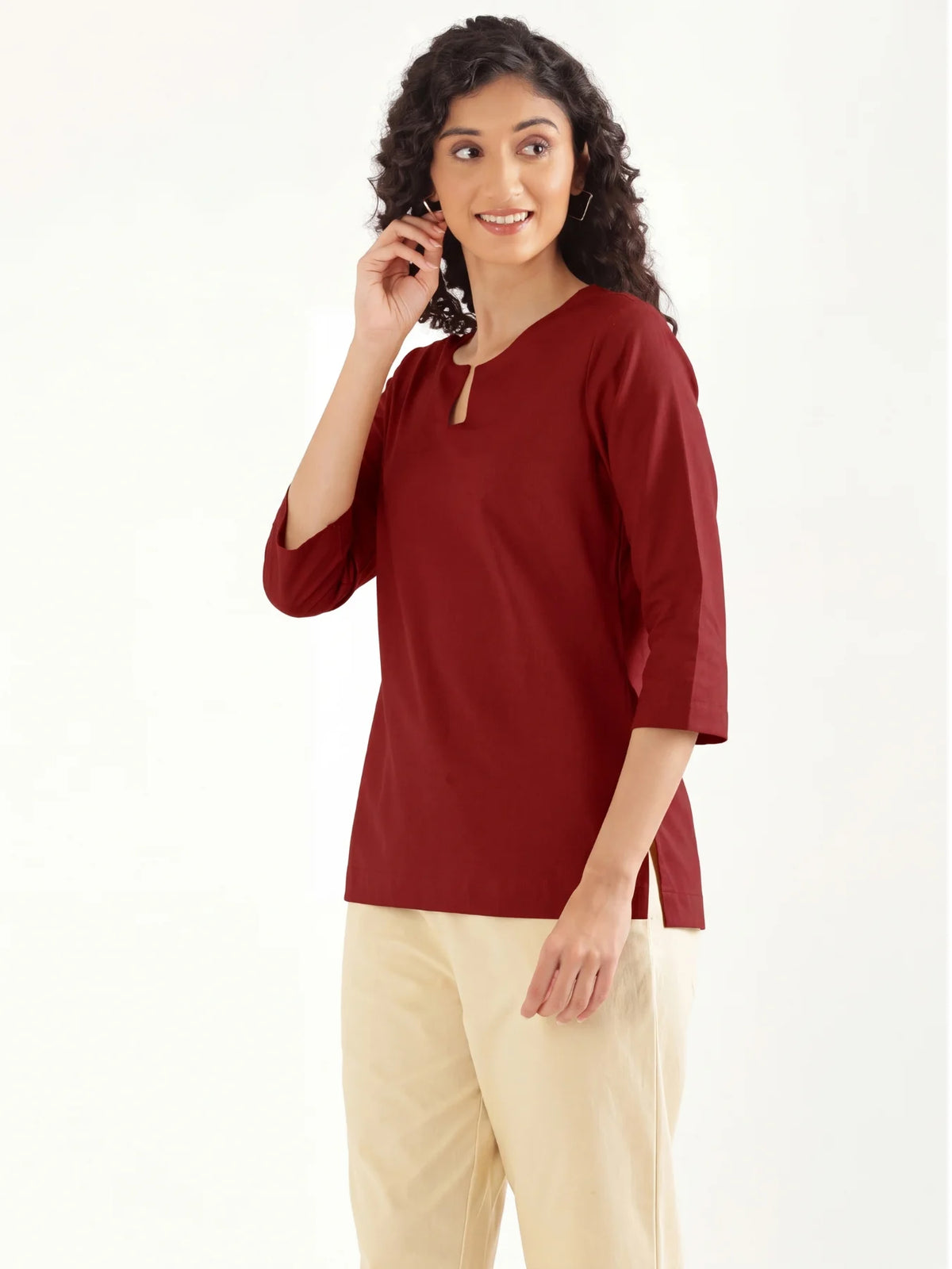 Women Maroon Airy Linen Split Neck Short Kurta