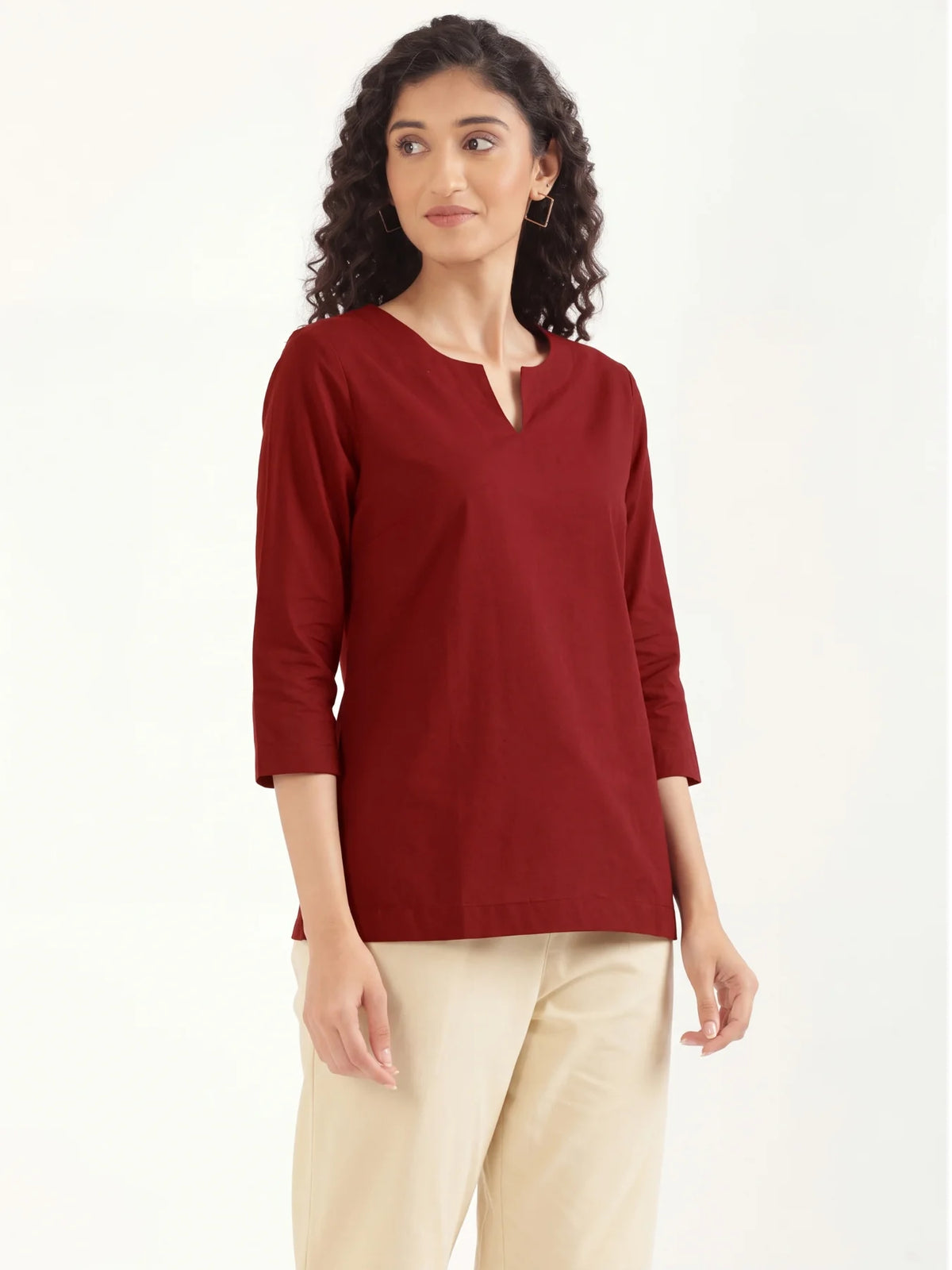Women Maroon Airy Linen Split Neck Short Kurta