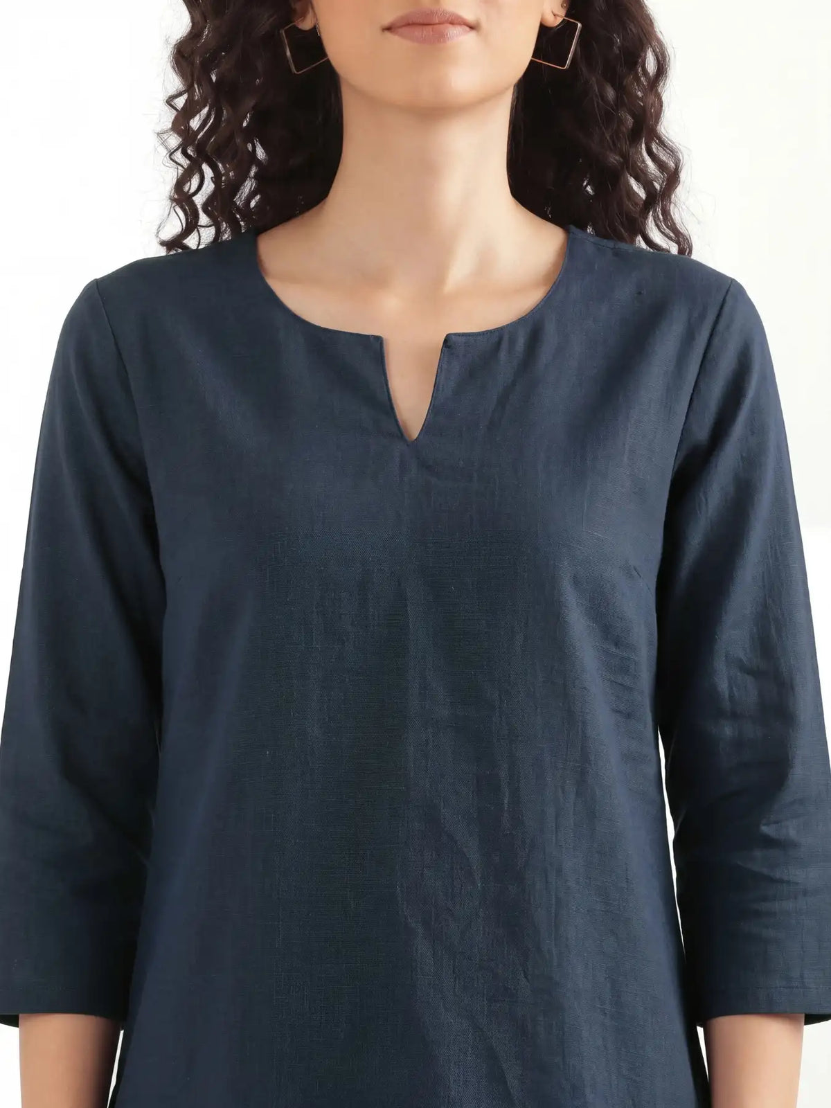 Women Navy Blue Airy Linen Split Neck Short Kurta
