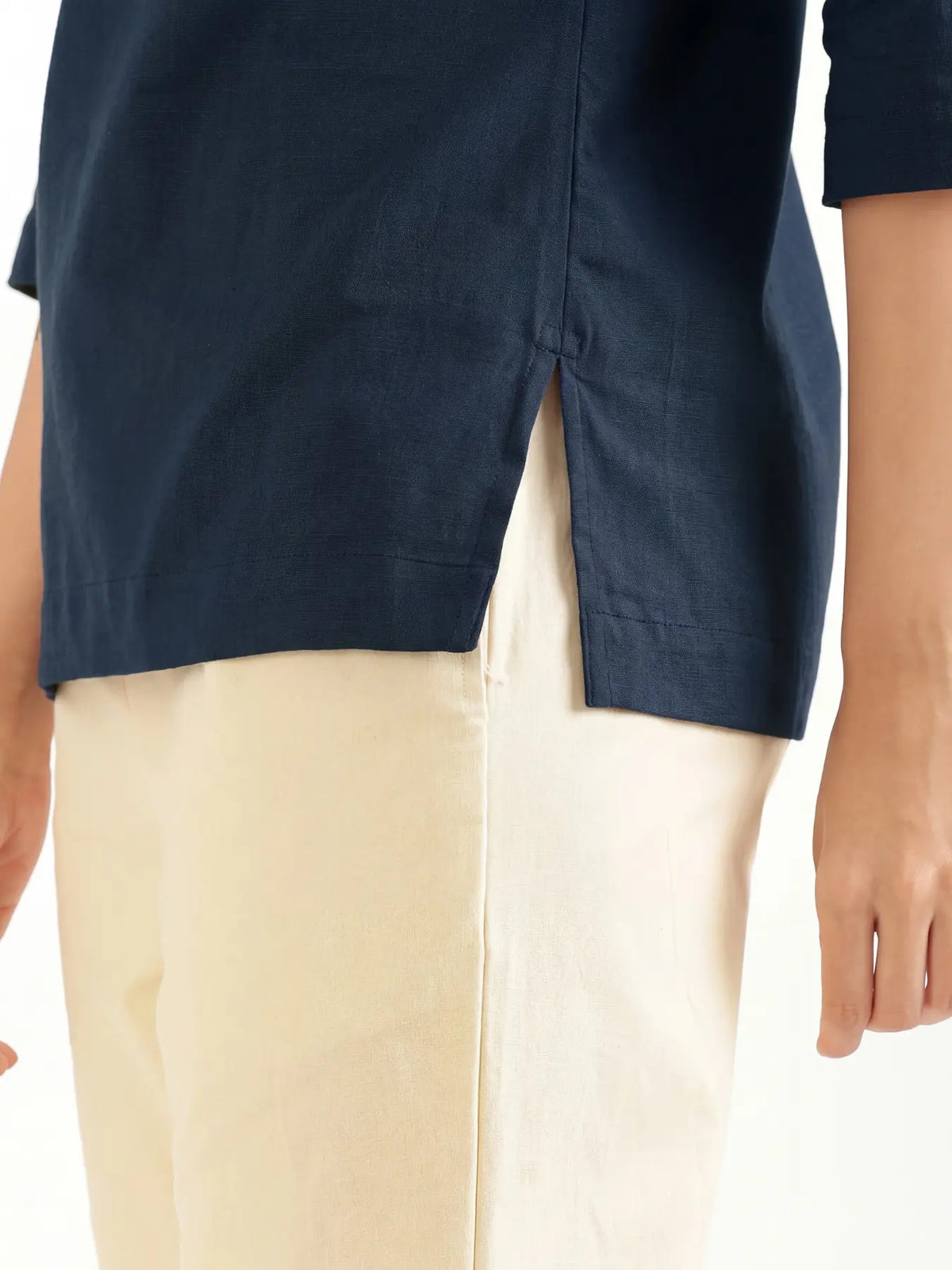 Women Navy Blue Airy Linen Split Neck Short Kurta