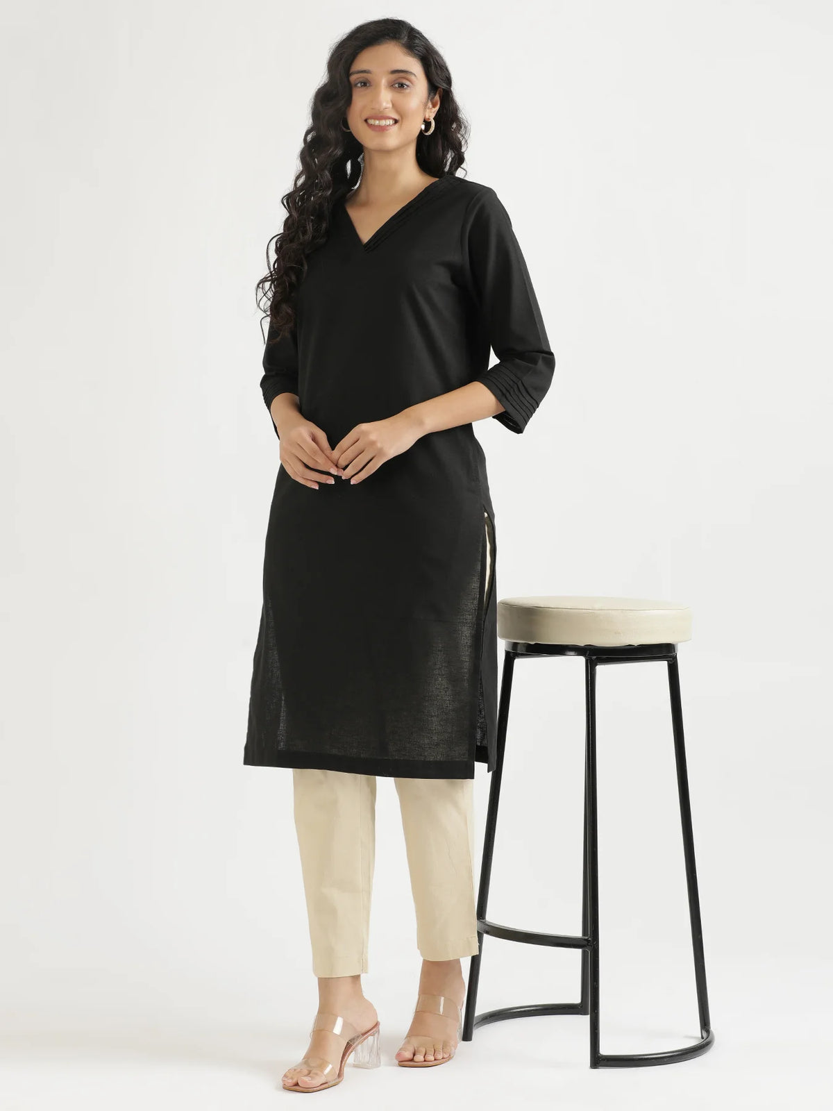 Women Black Airy Linen V-Neck Long Kurta