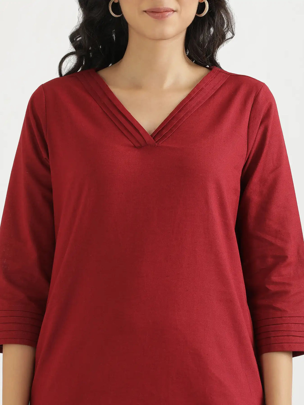Women Maroon Airy Linen V-Neck Long Kurta
