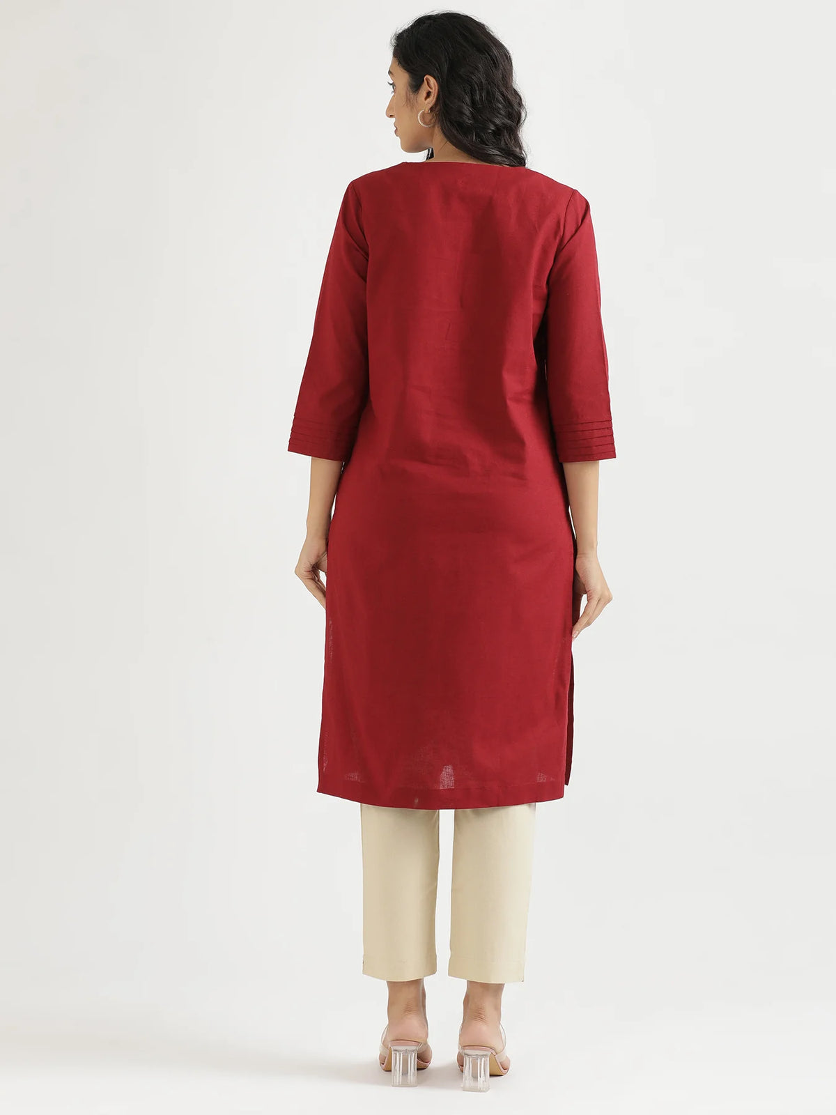 Women Maroon Airy Linen V-Neck Long Kurta