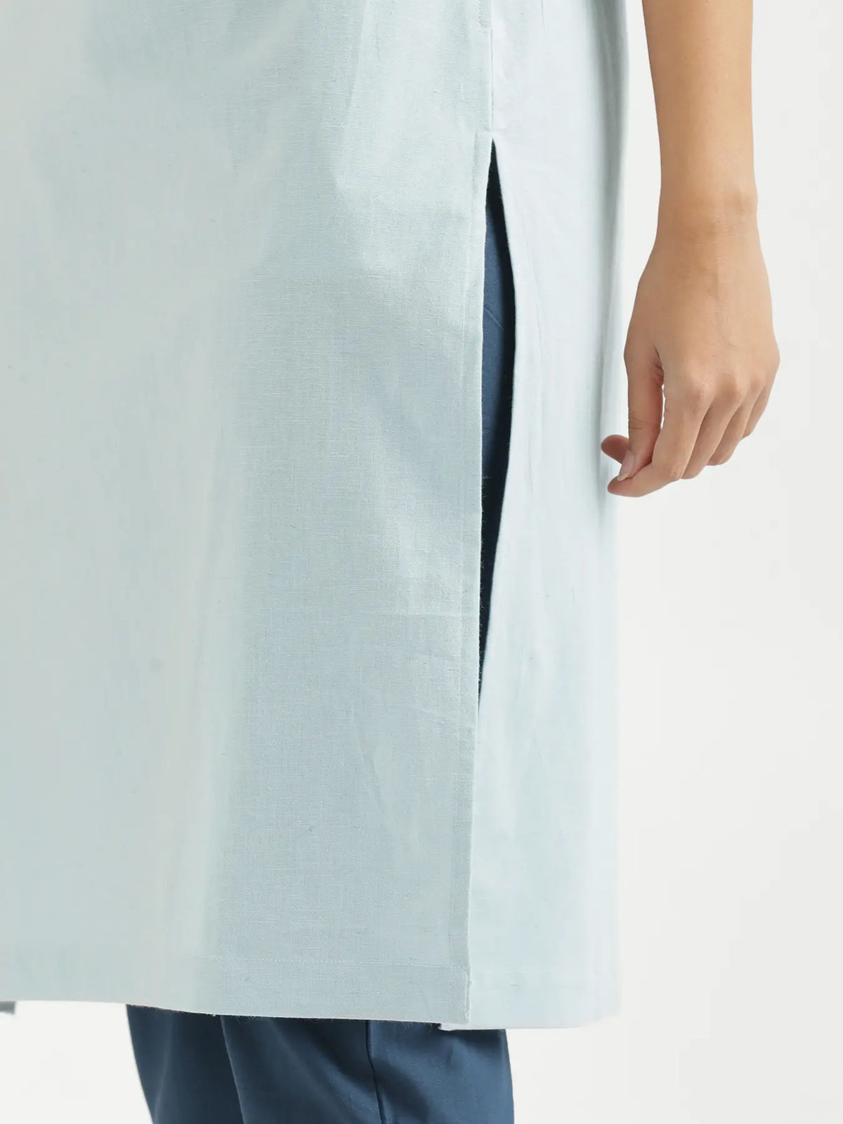 Women Sky Blue Airy Linen V-Neck Long Kurta