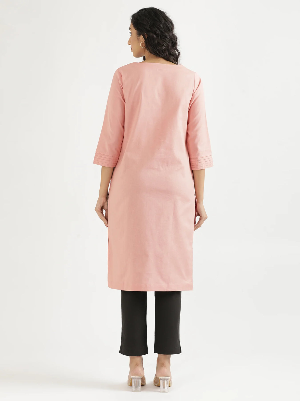 Women Salmon Pink Airy Linen V-Neck Long Kurta