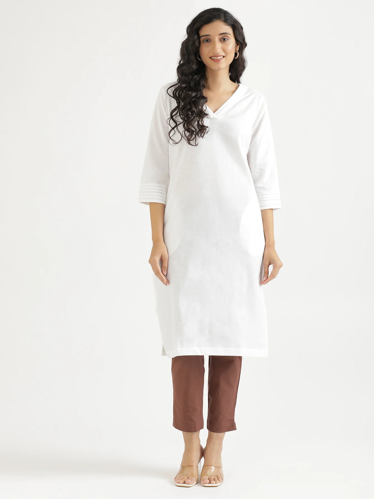 Women White Airy Linen V-Neck Long Kurta
