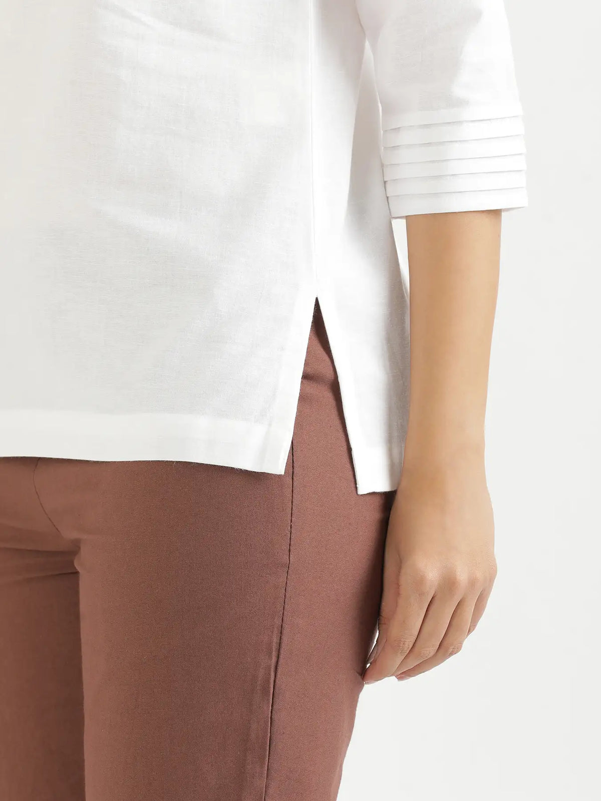 Women White Airy Linen V-Neck Short Kurta