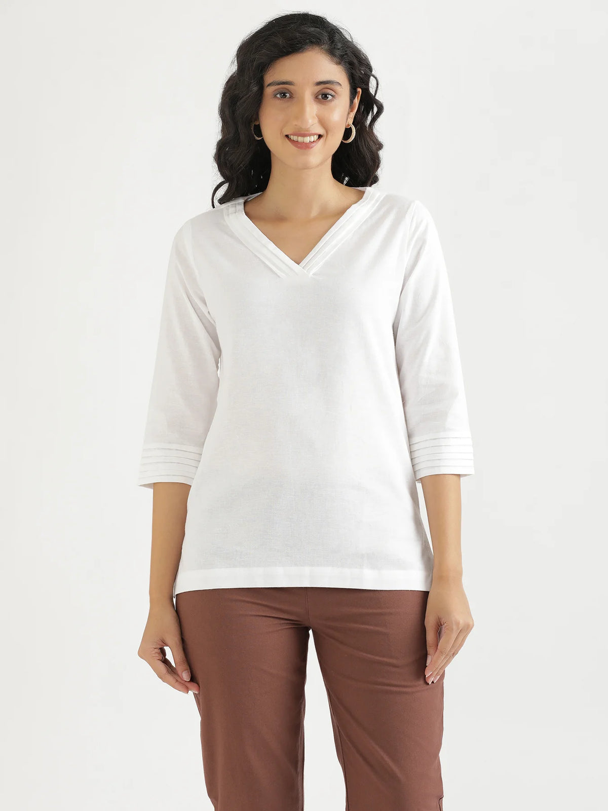 Women White Airy Linen V-Neck Short Kurta