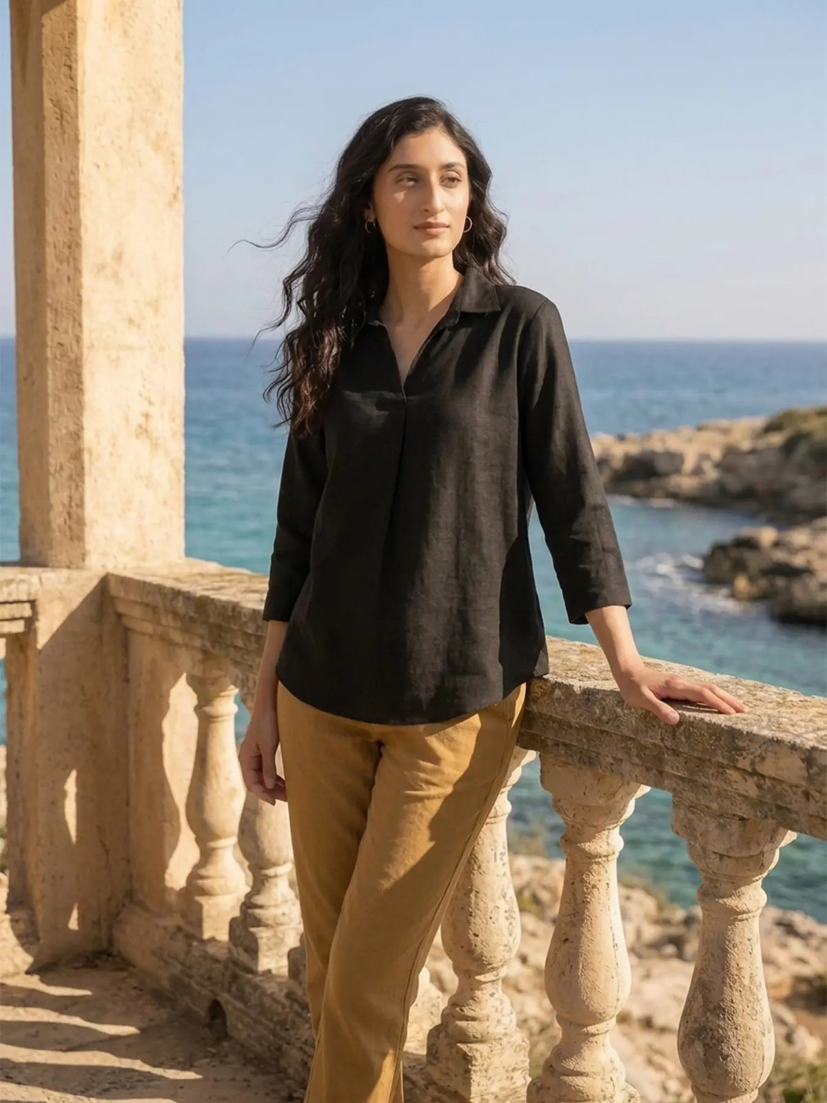 Women Black Flowy Linen Pleated Kurta