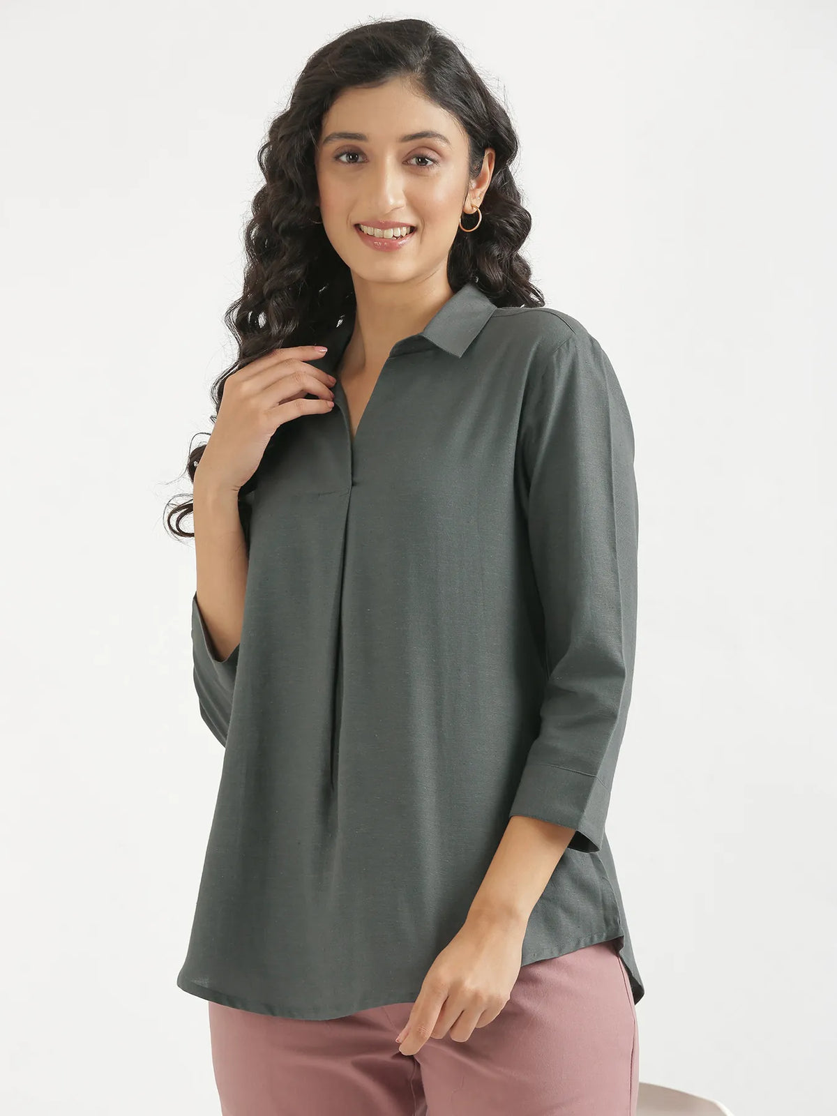 Women German Grey Flowy Linen Pleated Kurta