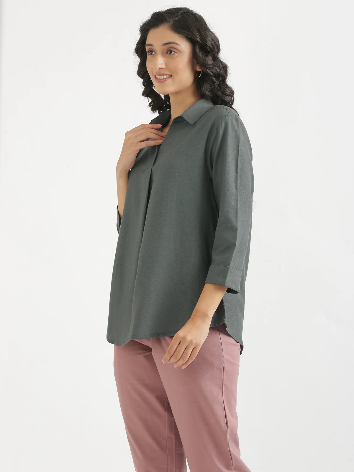Women German Grey Flowy Linen Pleated Kurta
