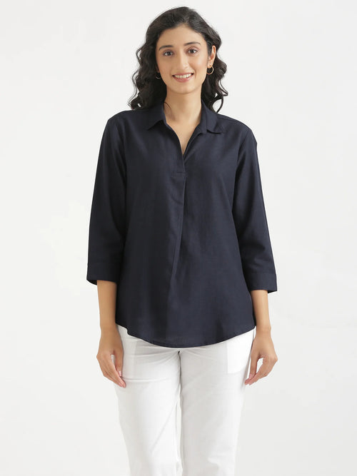 Women Navy Blue Flowy Linen Pleated Kurta