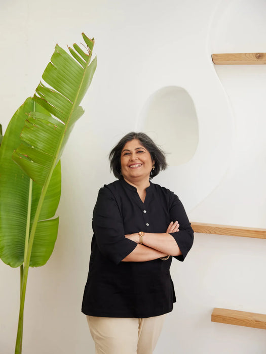 Women Plus Size Black Airy Linen Short Kurta