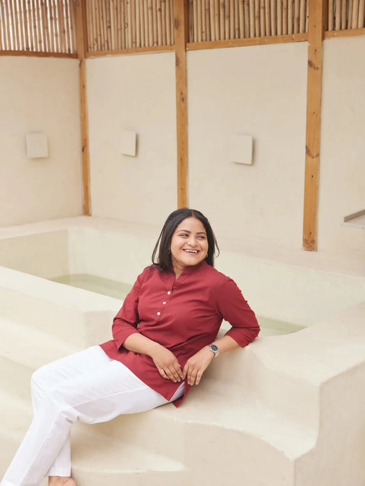 Women Plus Size Maroon Airy Linen Short Kurta