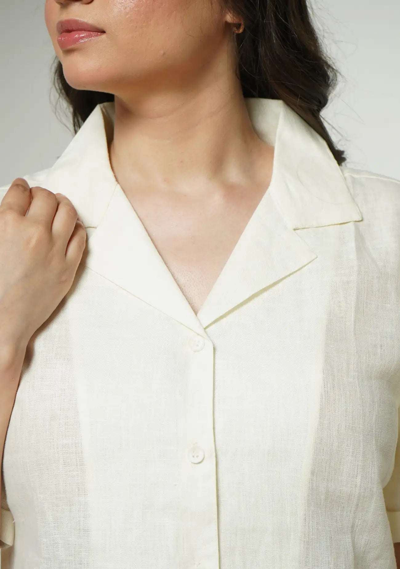 Women Cream Pure Linen Notch Collar Shirt
