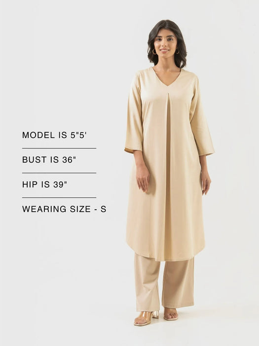 Women Beige Flowy Pleated Kurta