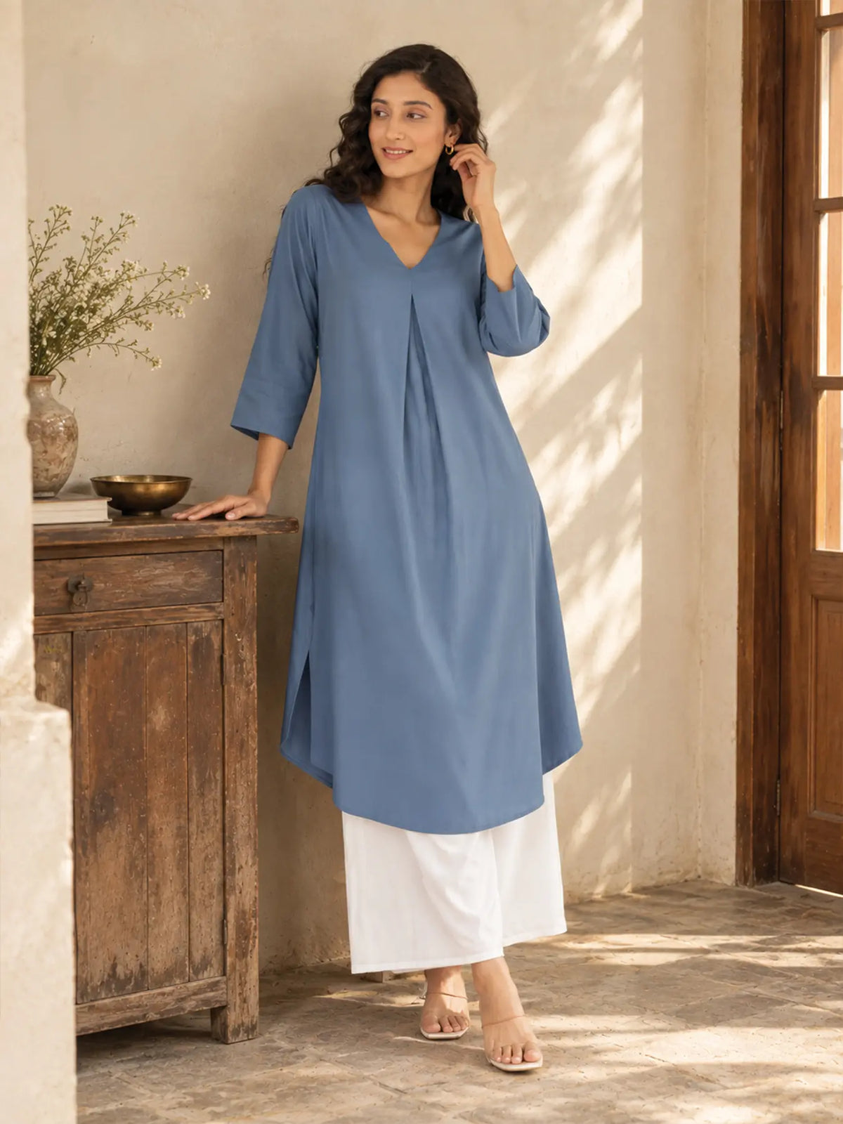 Women English Blue Flowy Pleated Kurta