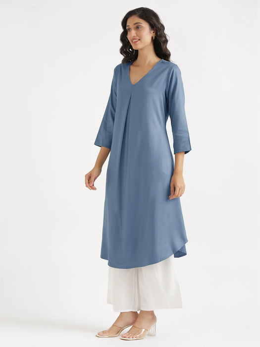 Women English Blue Flowy Pleated Kurta