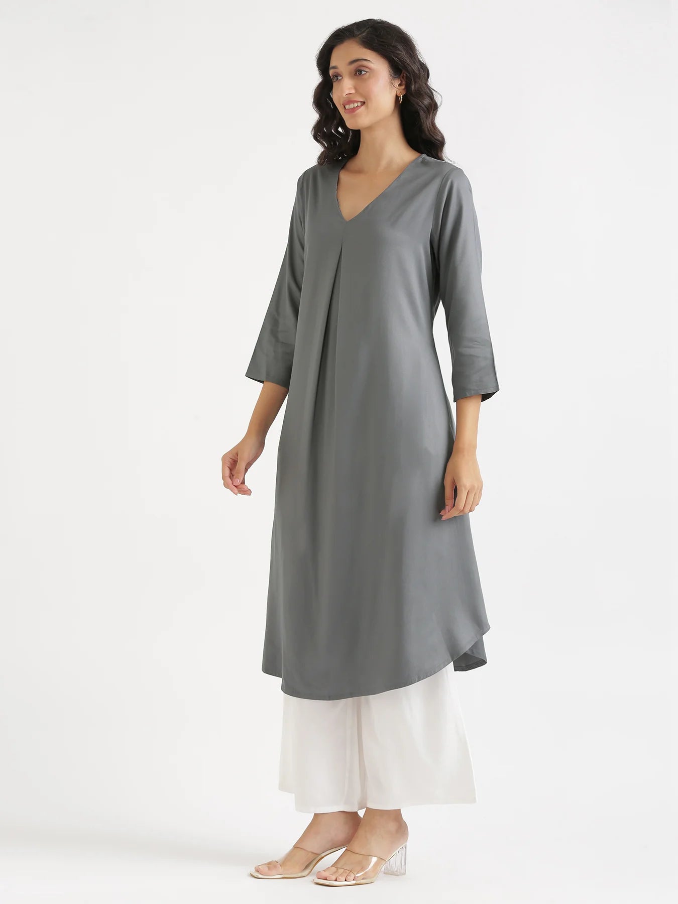 Women Grey Flowy Pleated Kurta