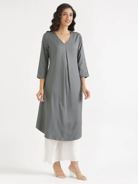 Women Grey Flowy Pleated Kurta