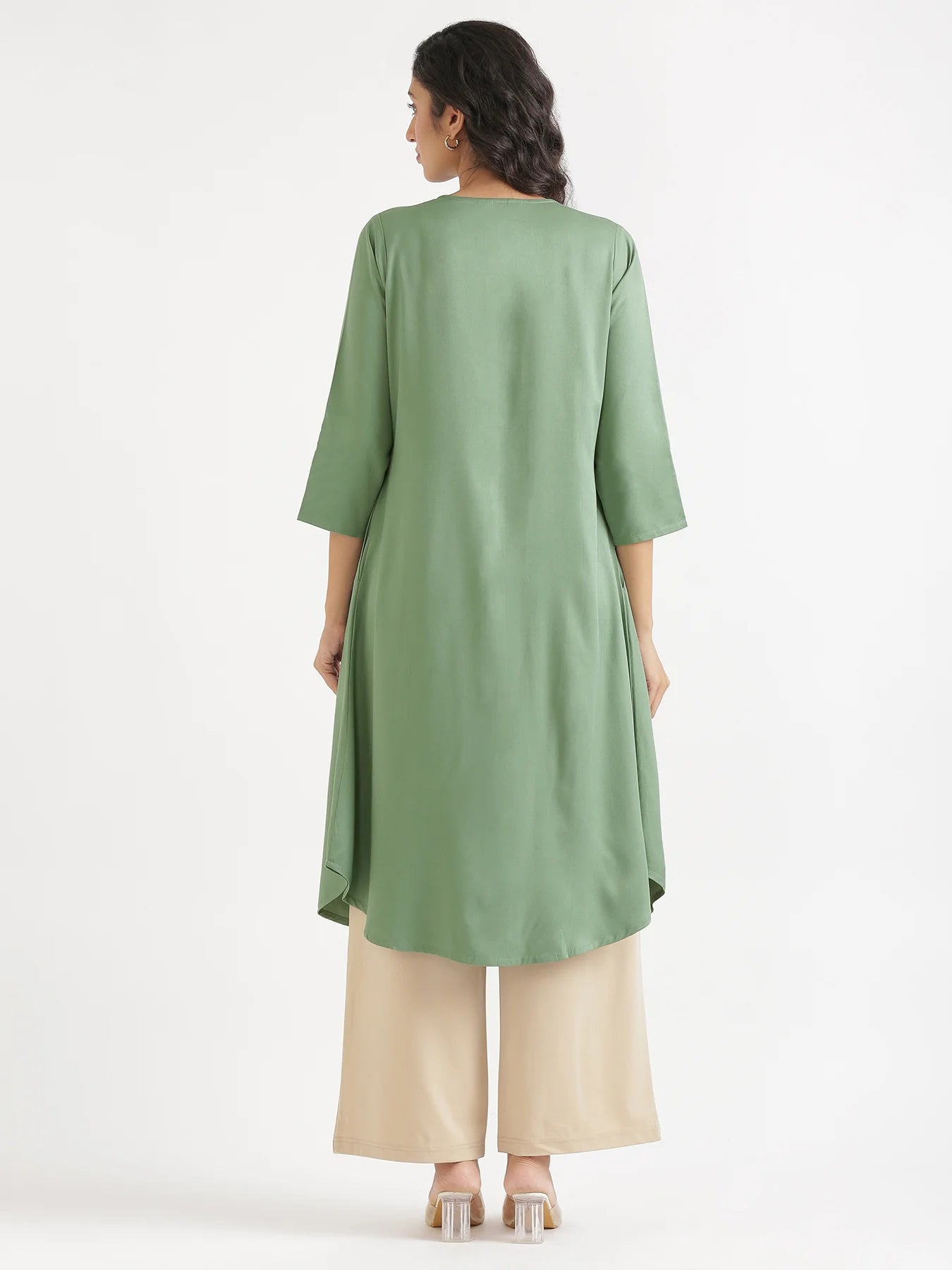 Women Jade Flowy Pleated Kurta