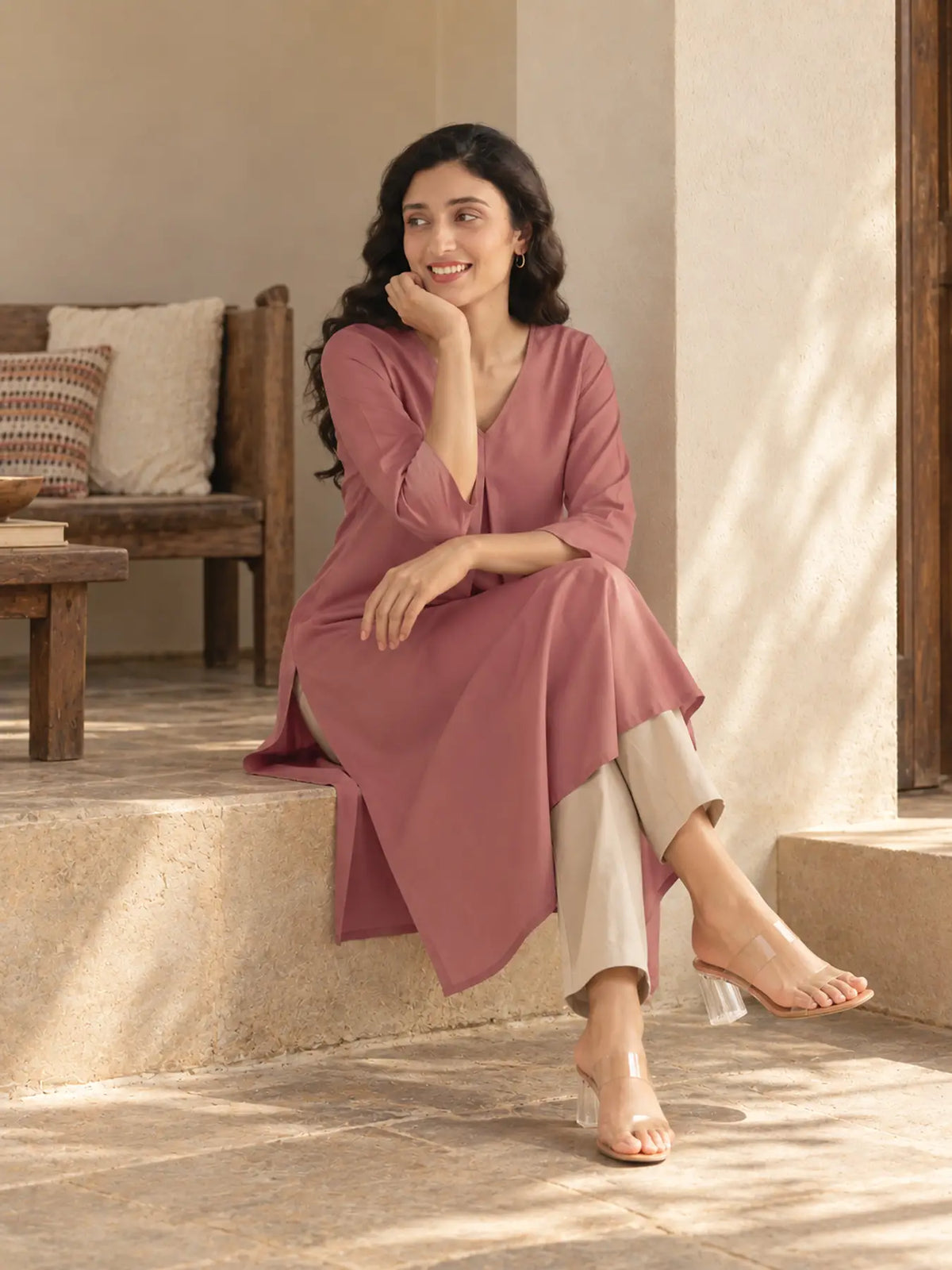 Women Rose Taupe Flowy Pleated Kurta