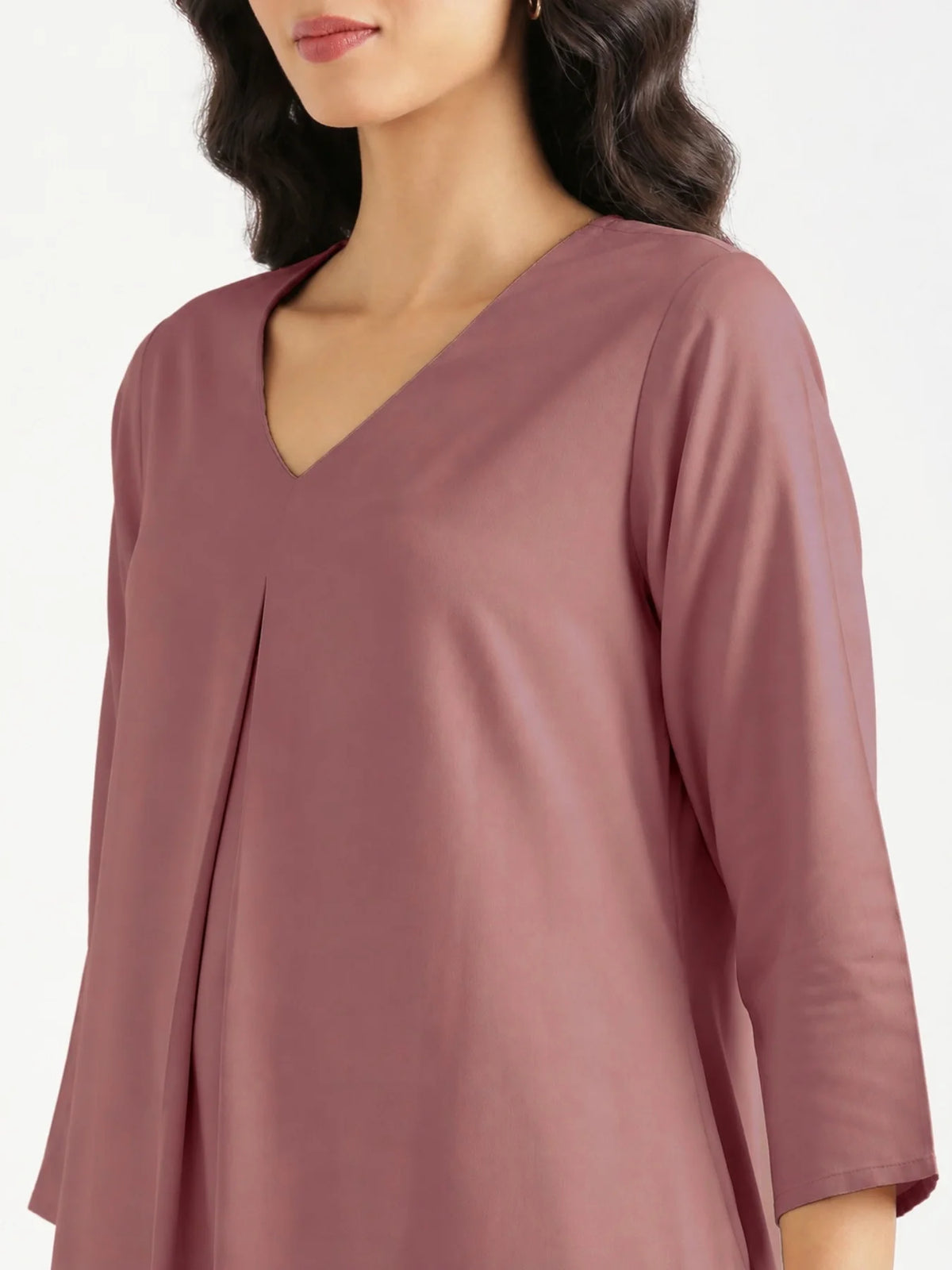 Women Rose Taupe Flowy Pleated Kurta