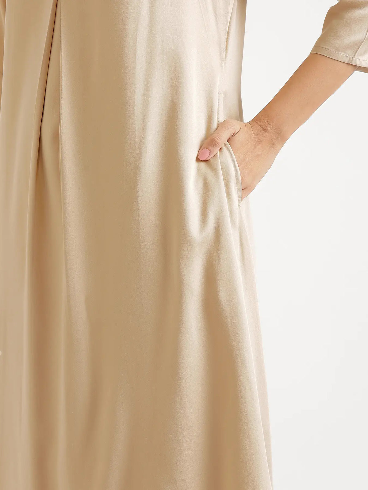 Women Taupe Flowy Pleated Kurta