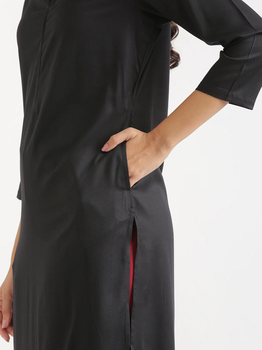 Women Black Flowy Straight Long Kurta
