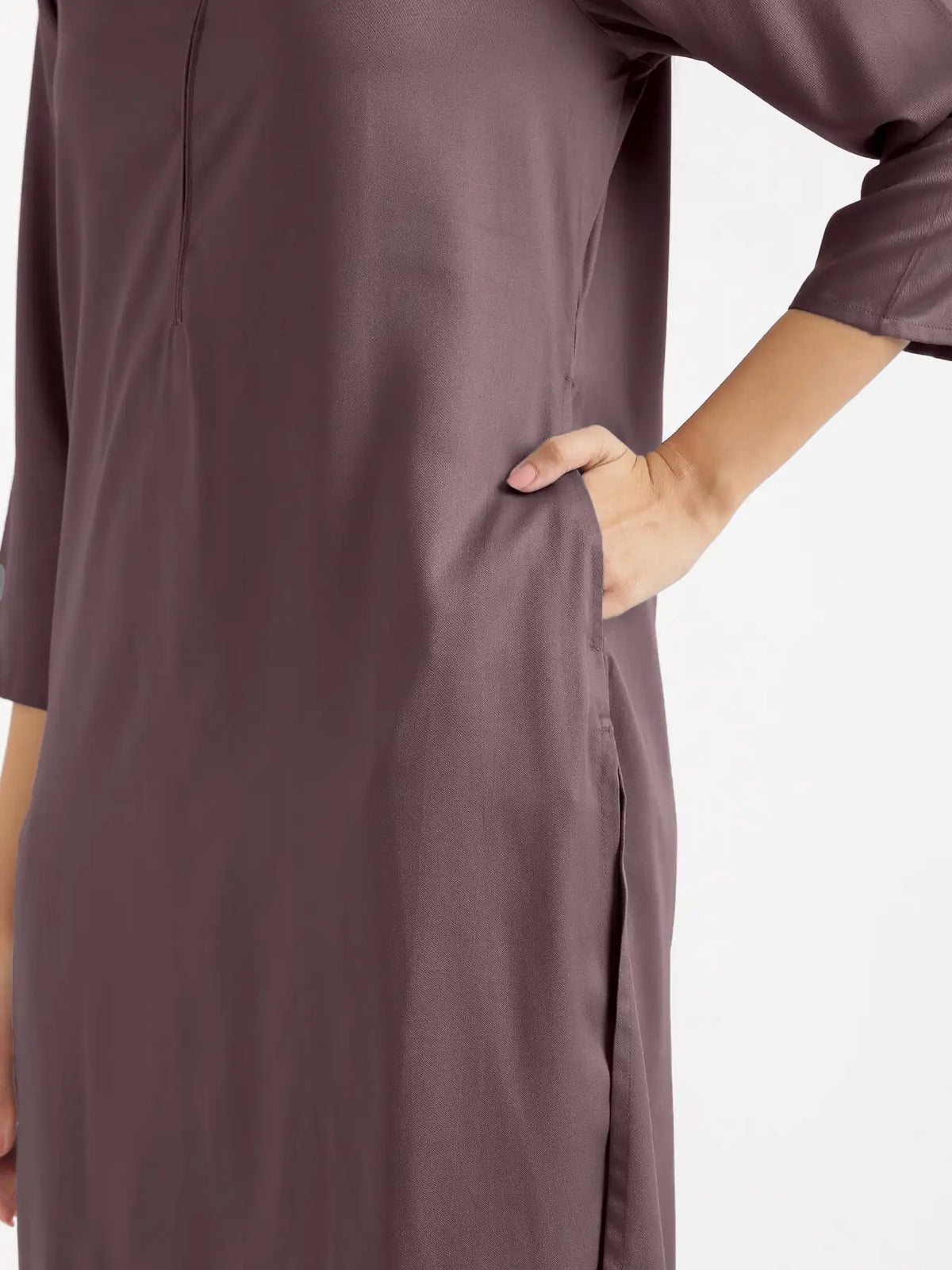 Women Brinjal Flowy Straight Long Kurta