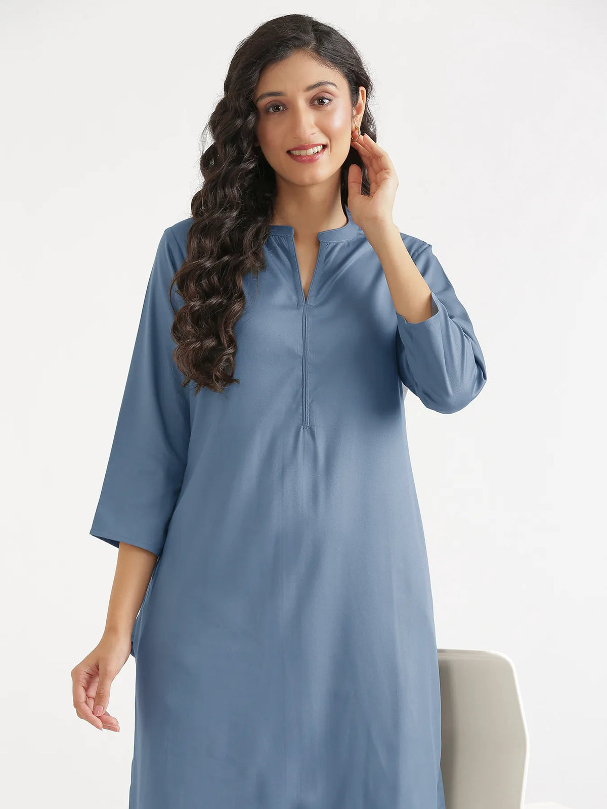 Women English Blue Flowy Straight Long Kurta