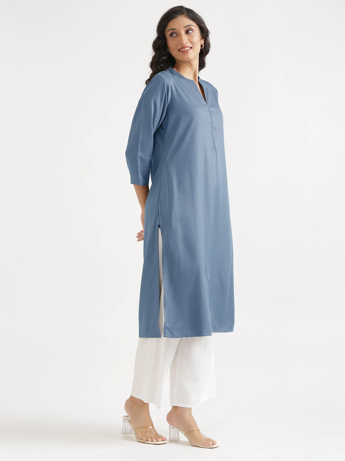 Women English Blue Flowy Straight Long Kurta