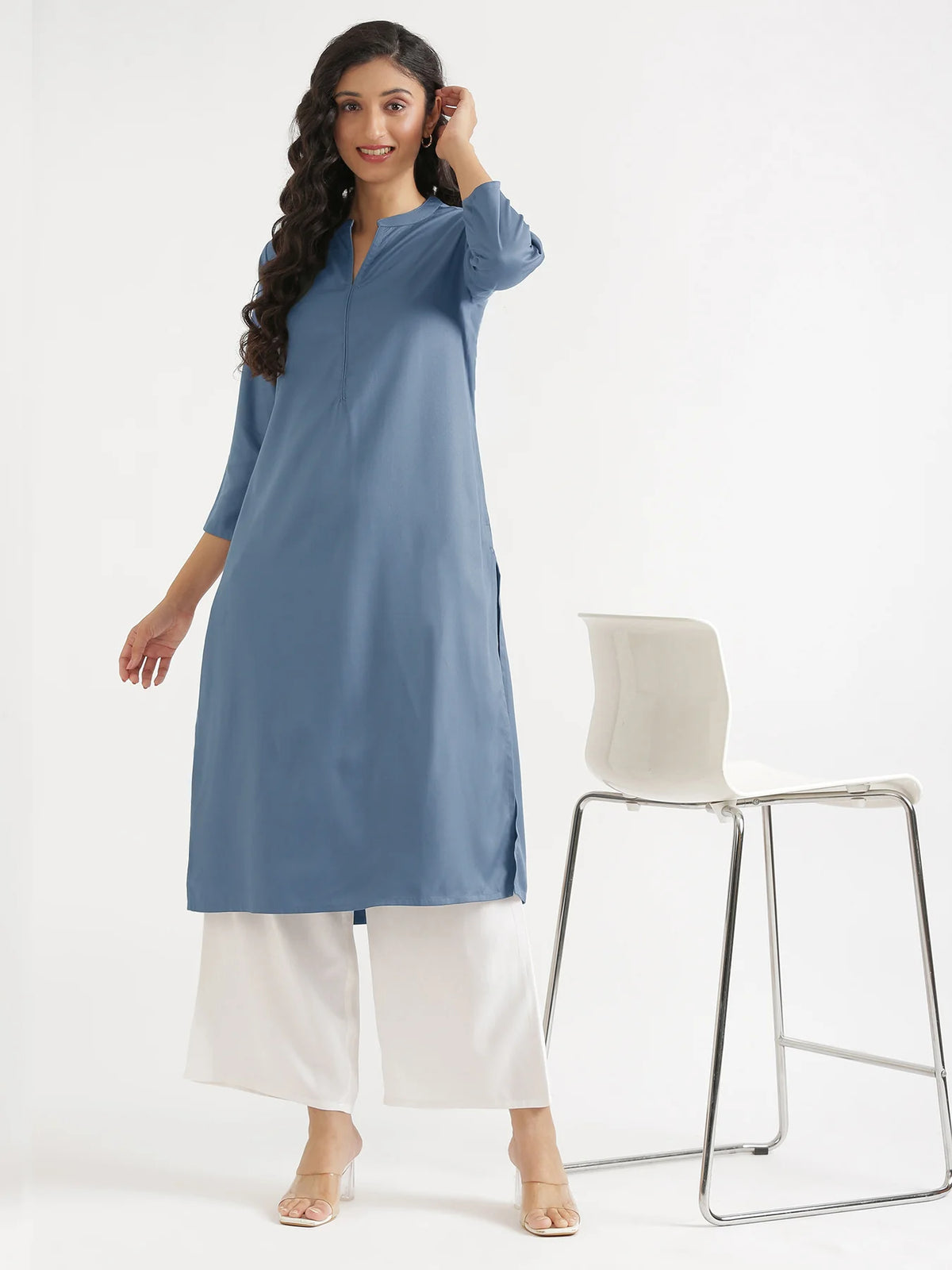 Women English Blue Flowy Straight Long Kurta