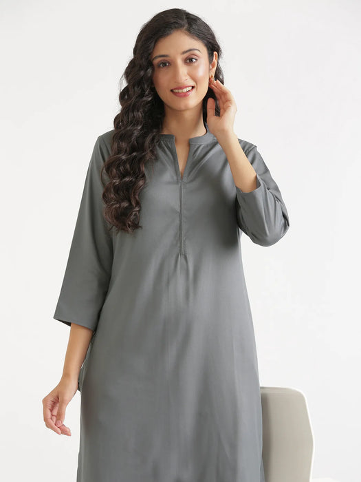 Women Grey Flowy Straight Long Kurta