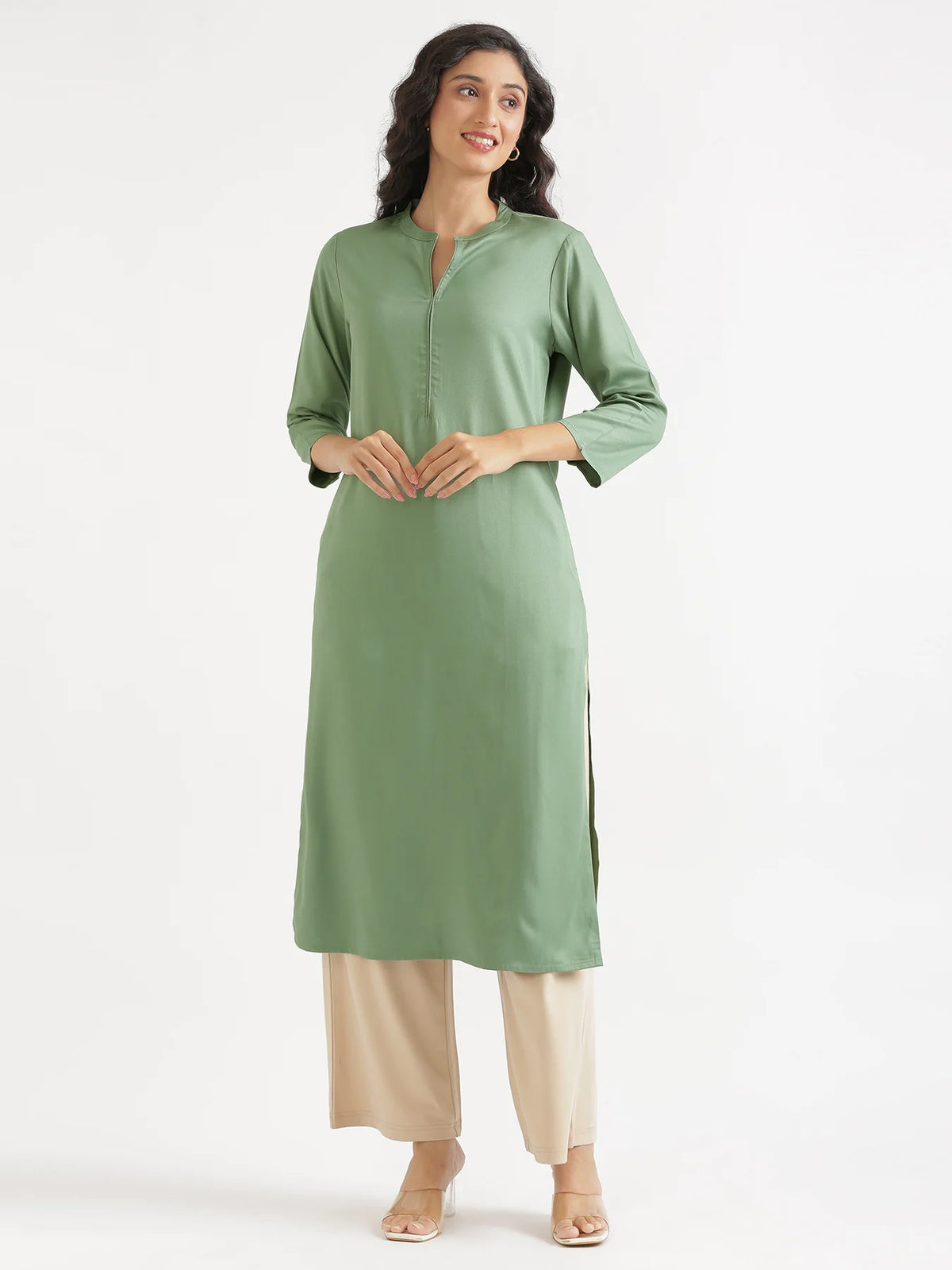 Women Jade Flowy Straight Long Kurta
