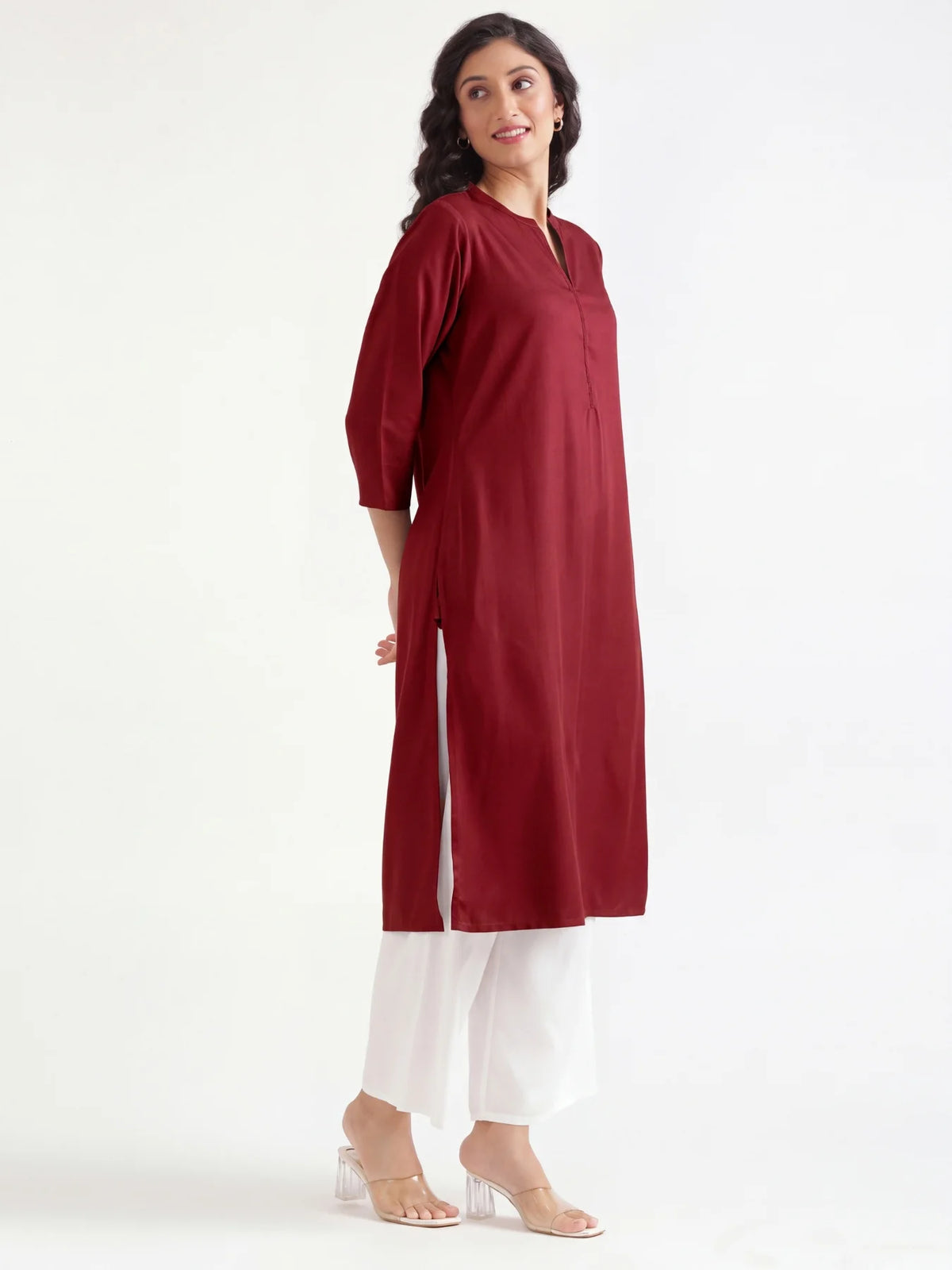 Women Maroon Flowy Straight Long Kurta