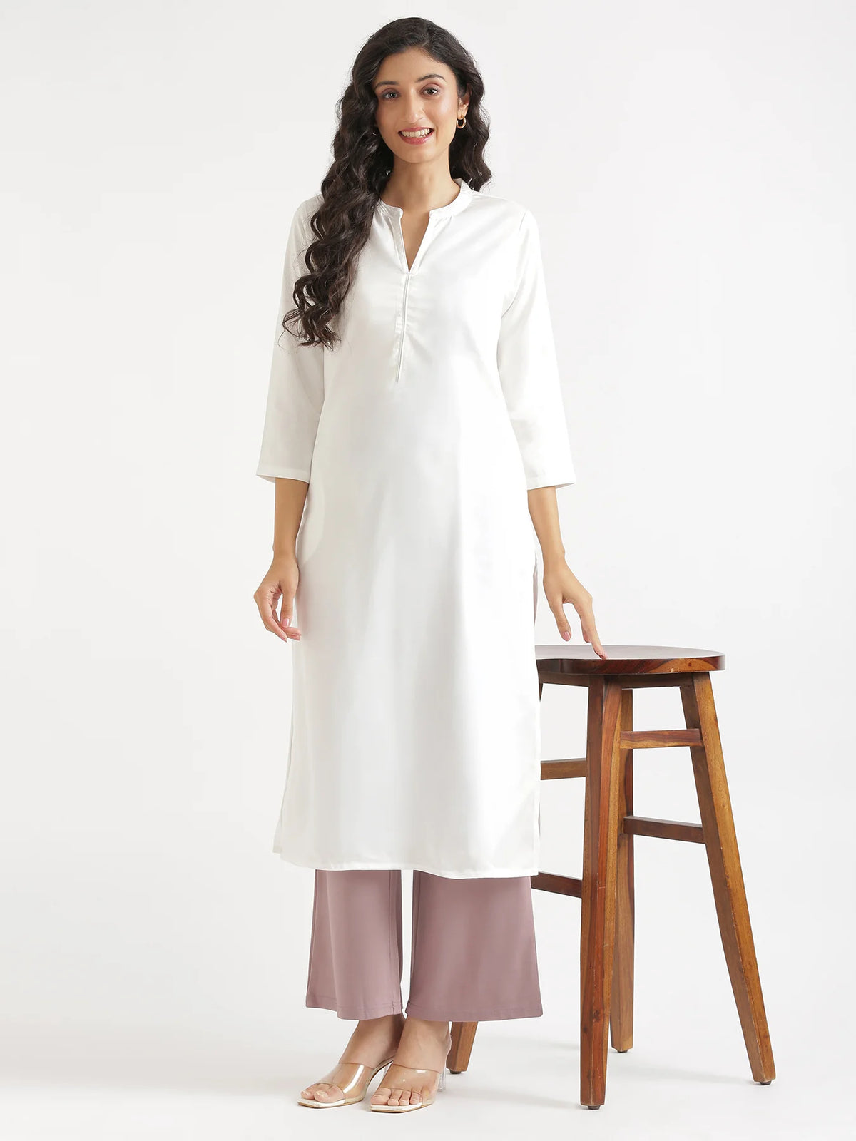 Women White Flowy Straight Long Kurta